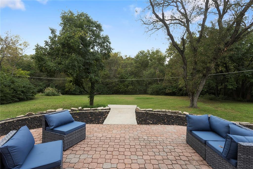 9730 State Line Road Property Photo 27