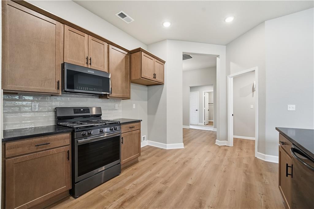 18420 W 195th Street Property Photo 18