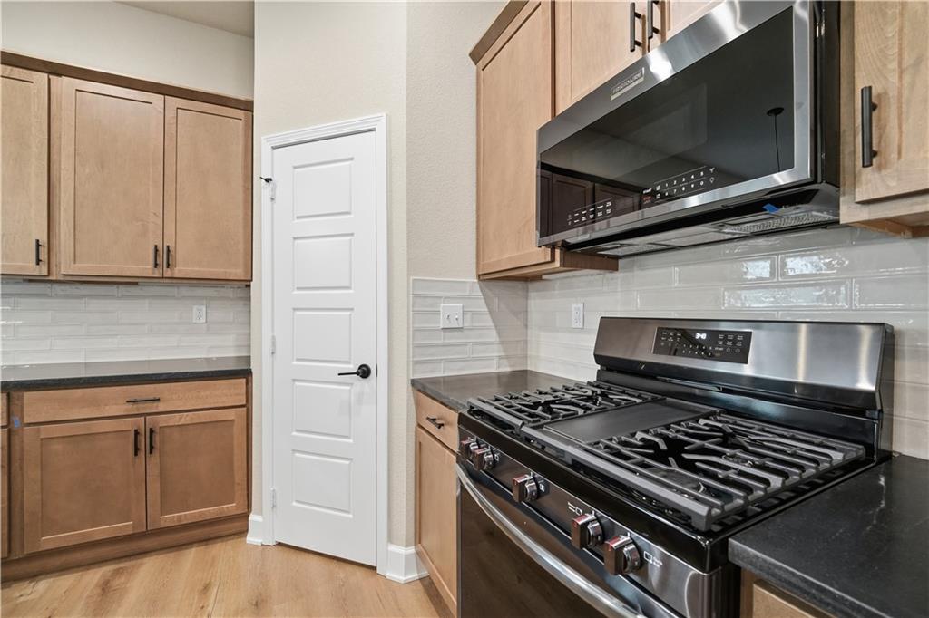 18420 W 195th Street Property Photo 19
