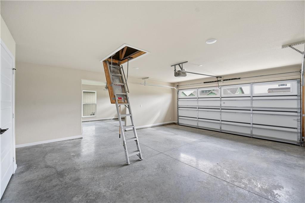 18420 W 195th Street Property Photo 35