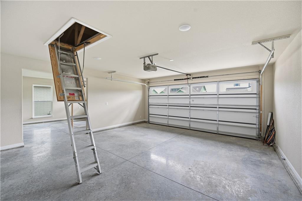 18420 W 195th Street Property Photo 36