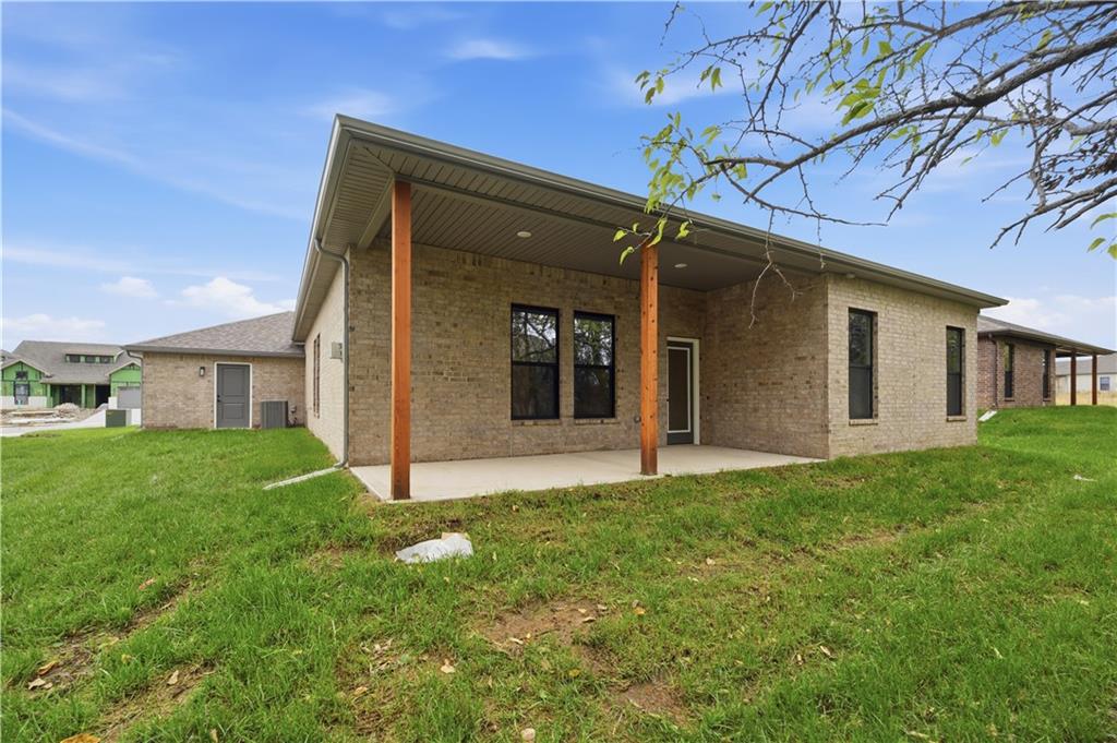 18420 W 195th Street Property Photo 42