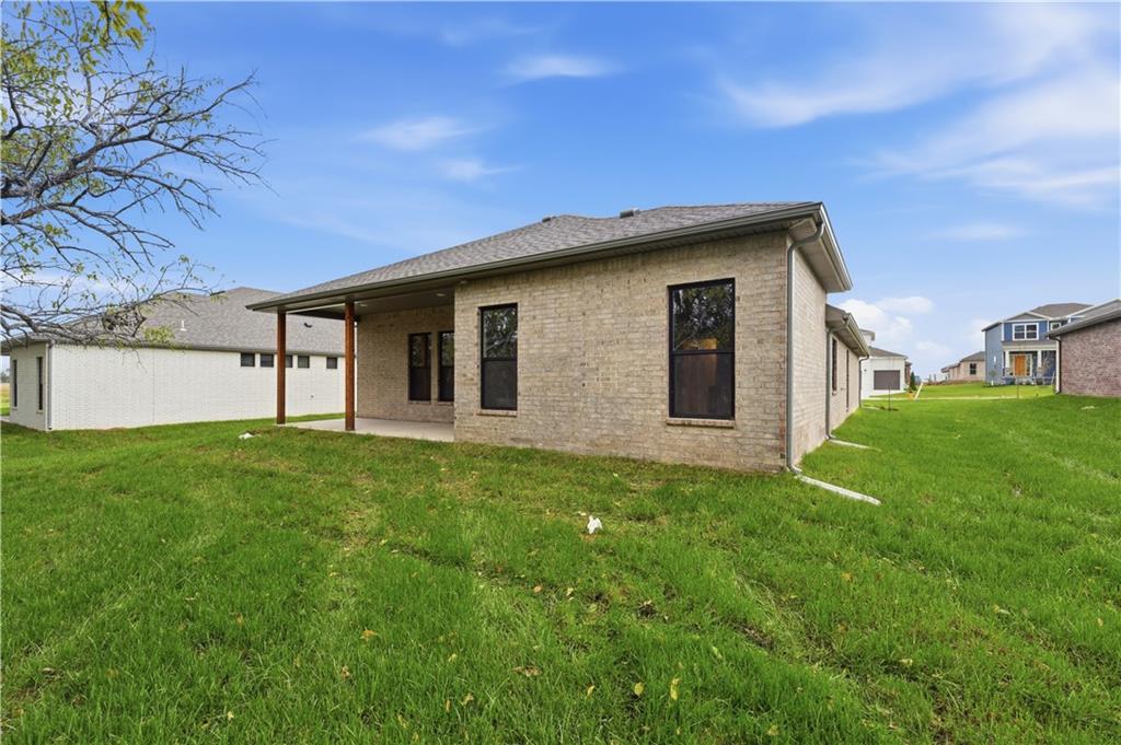 18420 W 195th Street Property Photo 43