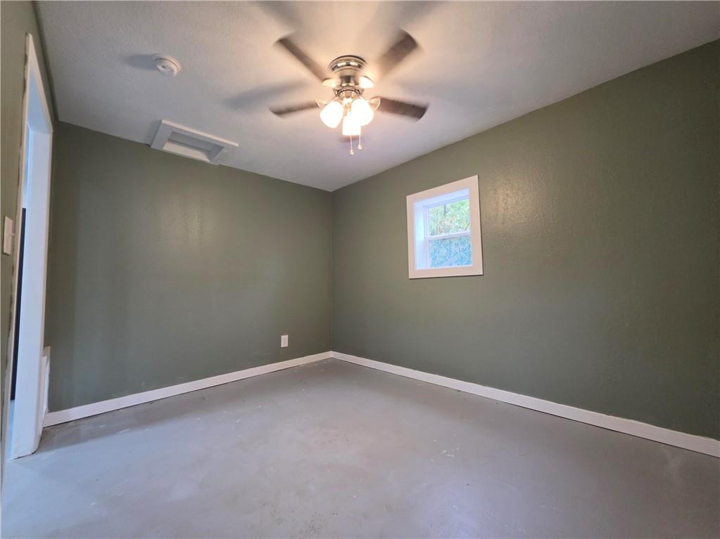 15812 E Independence Avenue Property Photo 14
