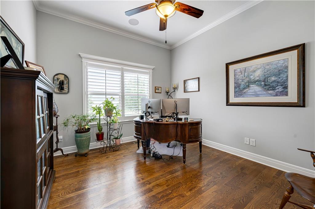 16300 S Britton Street Property Photo 8