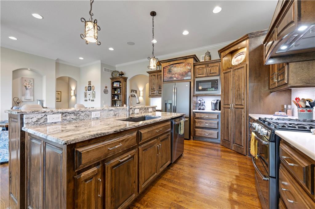 16300 S Britton Street Property Photo 13
