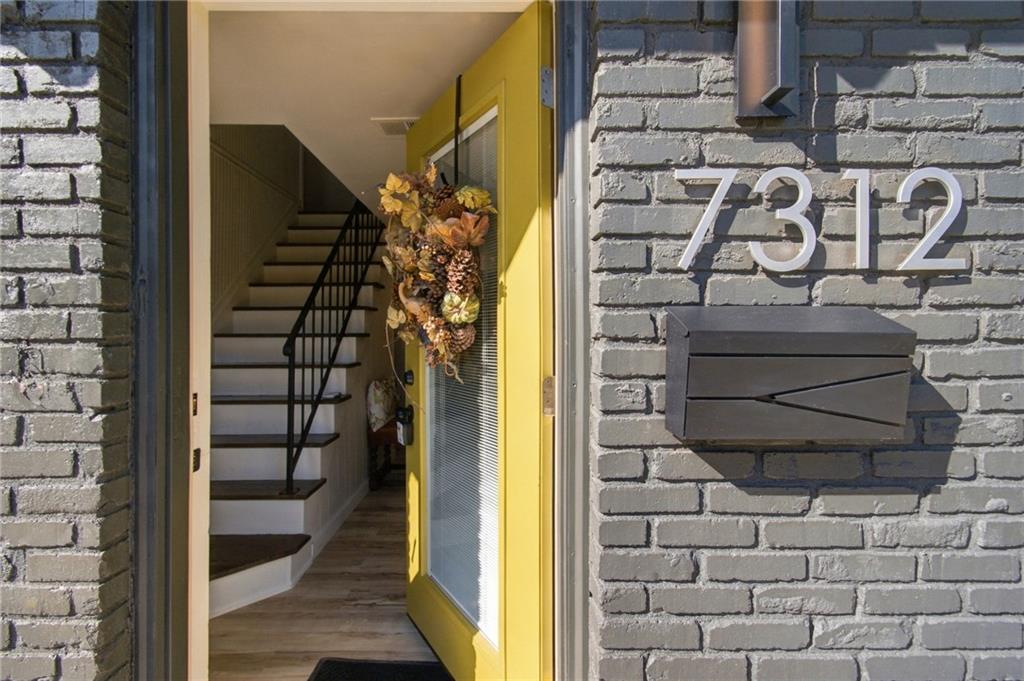 7312 Hedges Avenue Property Photo 4