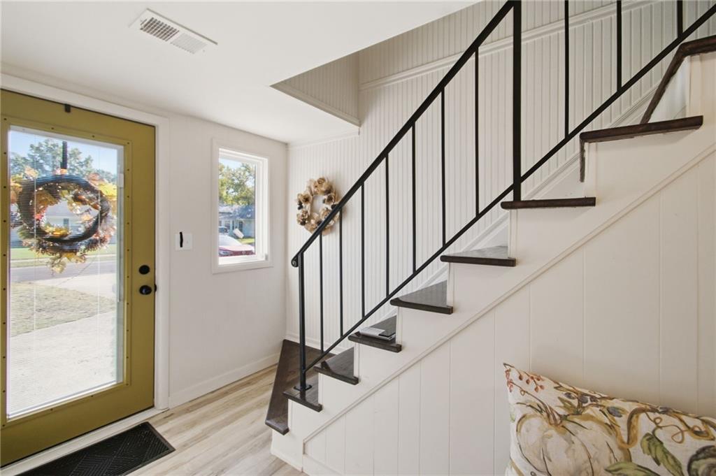7312 Hedges Avenue Property Photo 5