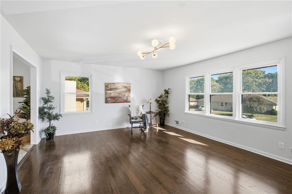 7312 Hedges Avenue Property Photo 8
