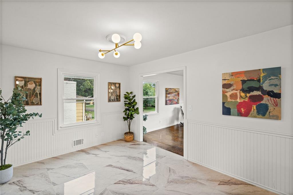 7312 Hedges Avenue Property Photo 17