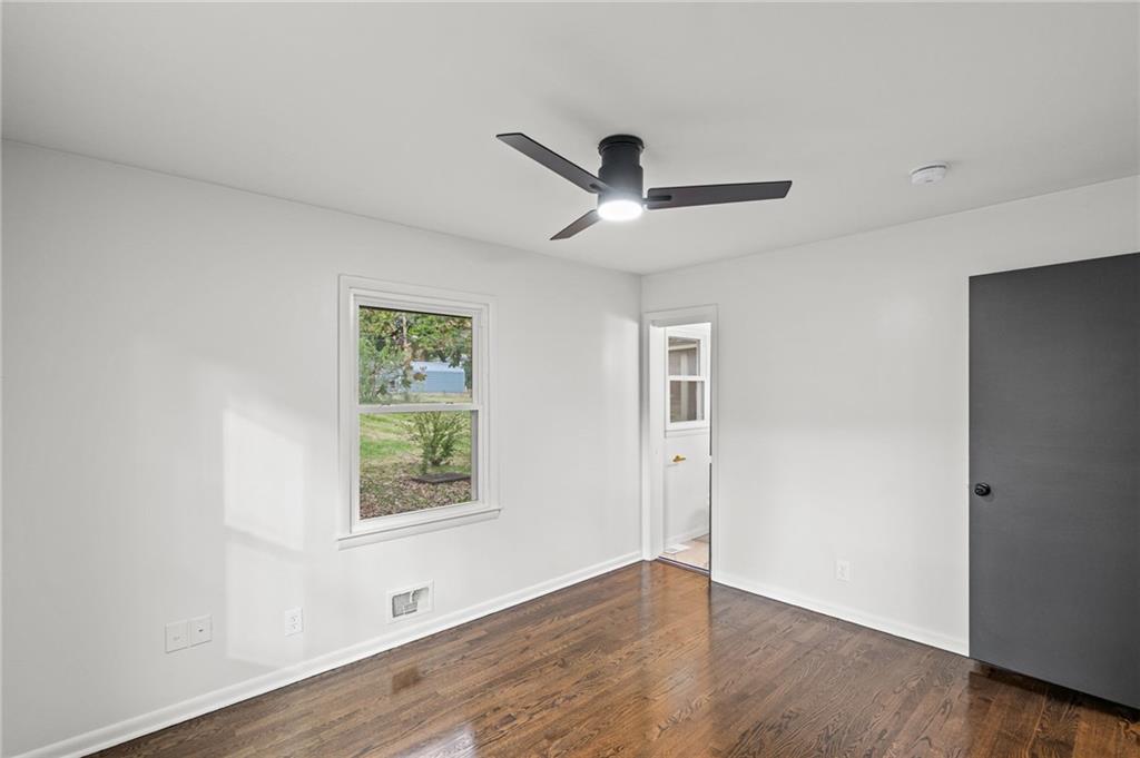 7312 Hedges Avenue Property Photo 25