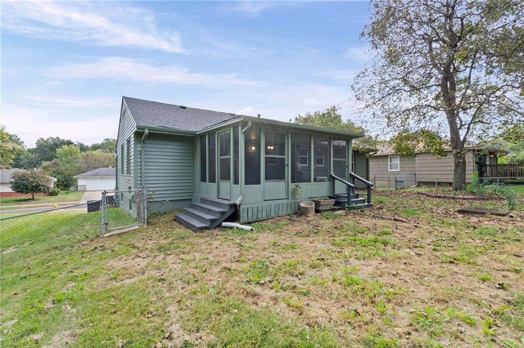 7312 Hedges Avenue Property Photo 48