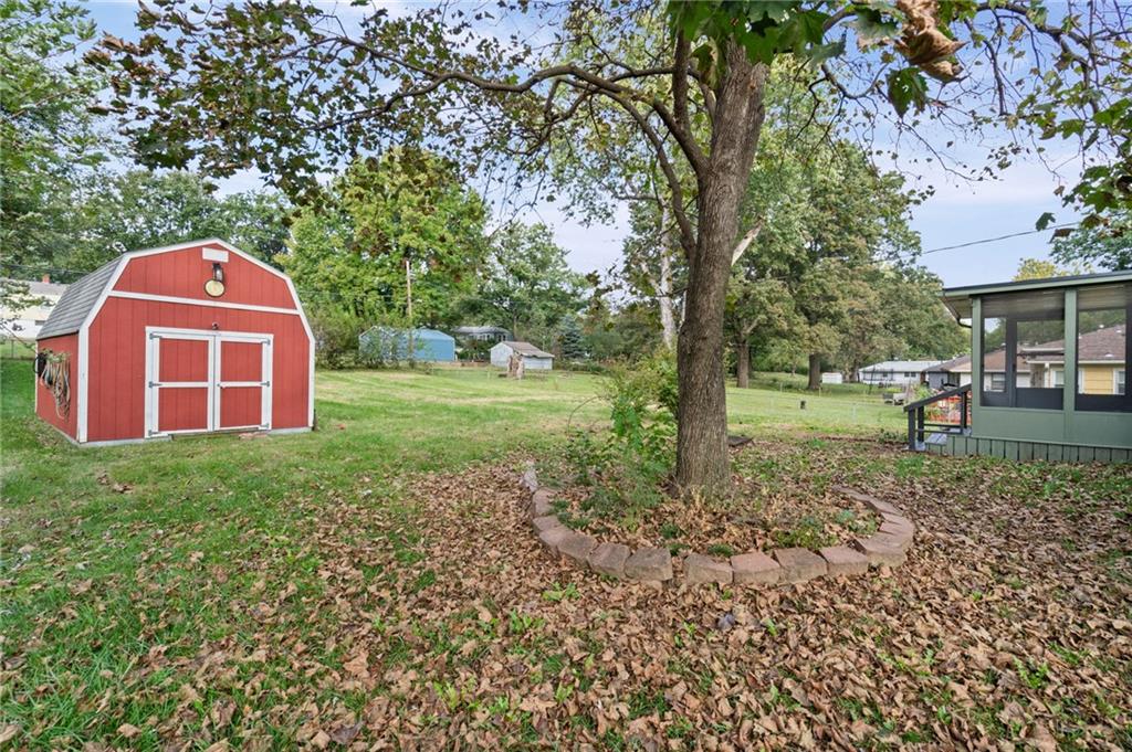 7312 Hedges Avenue Property Photo 63