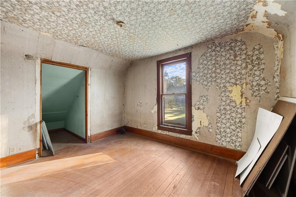 233 S 4th N/a Property Photo 22