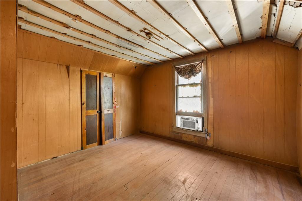233 S 4th N/a Property Photo 24
