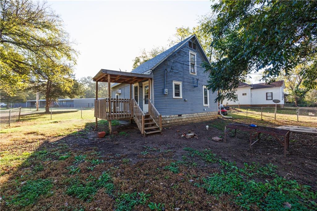 233 S 4th N/a Property Photo 28
