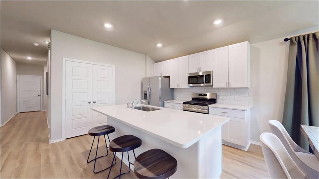 1616 Sw 9th Street Property Photo 2