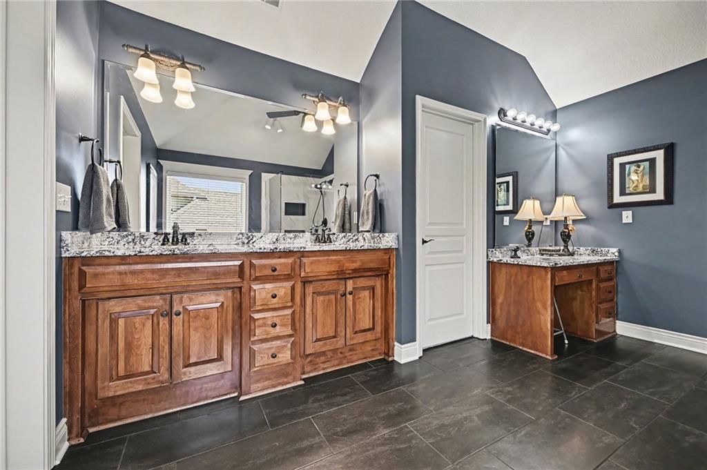 10139 N Montgall Avenue Property Photo 21
