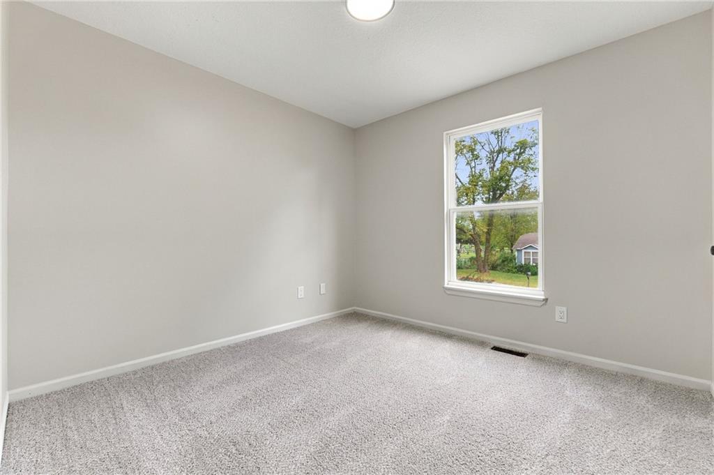 703 W. Lawrence Street Property Photo 19