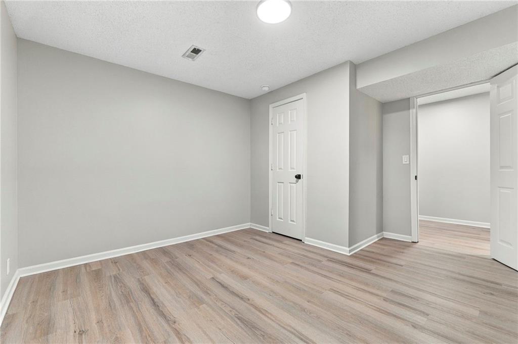 703 W. Lawrence Street Property Photo 24