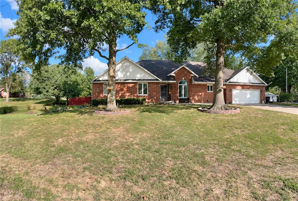 404 Olive Street Property Photo 1