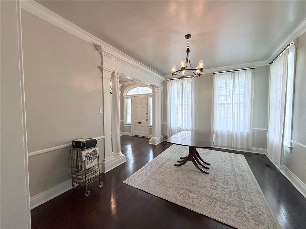 1920 Clay Street Property Photo 9