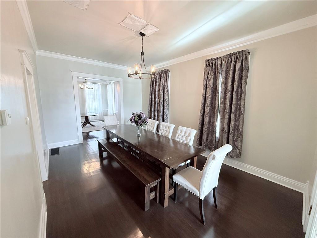 1920 Clay Street Property Photo 10