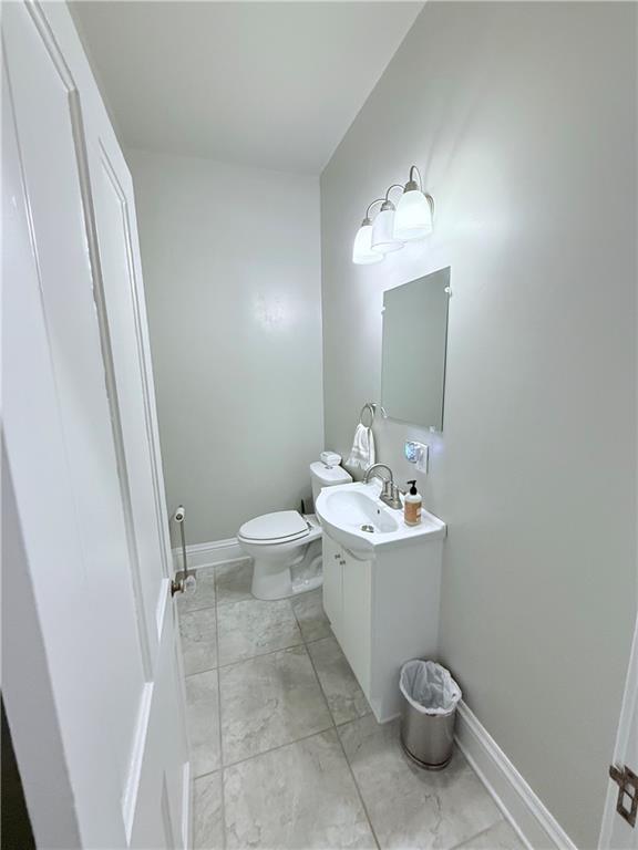 1920 Clay Street Property Photo 14