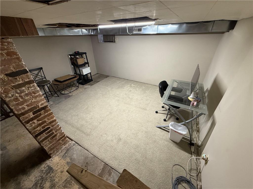 1920 Clay Street Property Photo 25