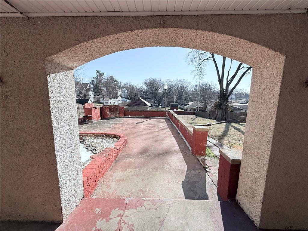 1920 Clay Street Property Photo 29