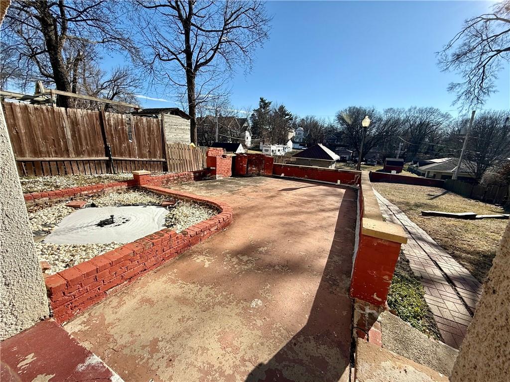 1920 Clay Street Property Photo 30