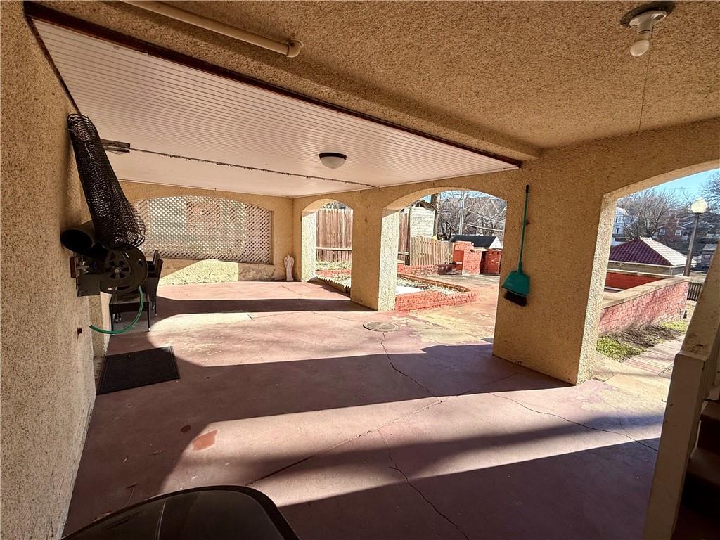 1920 Clay Street Property Photo 31