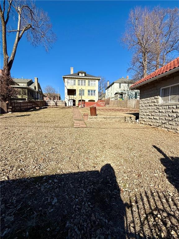 1920 Clay Street Property Photo 34