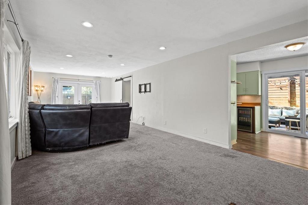4334 N 79th Street Property Photo 3