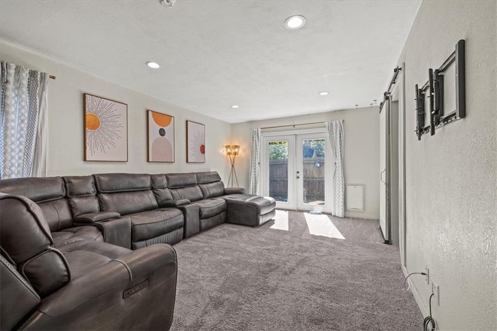 4334 N 79th Street Property Photo 5