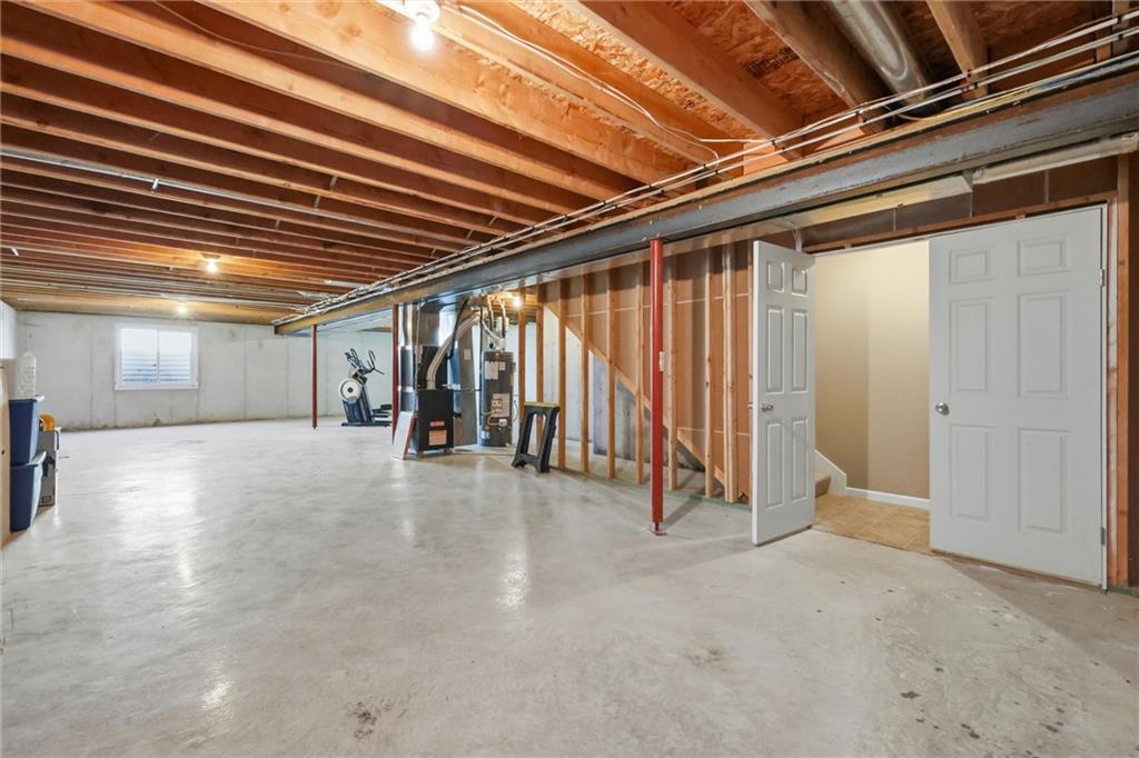 600 S Maple Street Property Photo 15