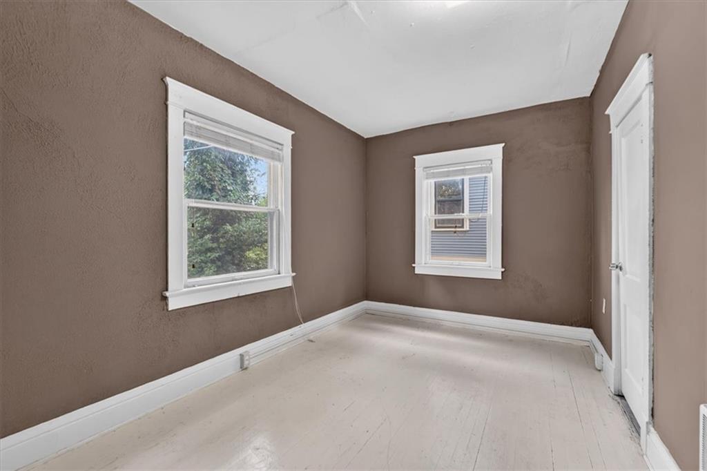 4232 Campbell Street Property Photo 9