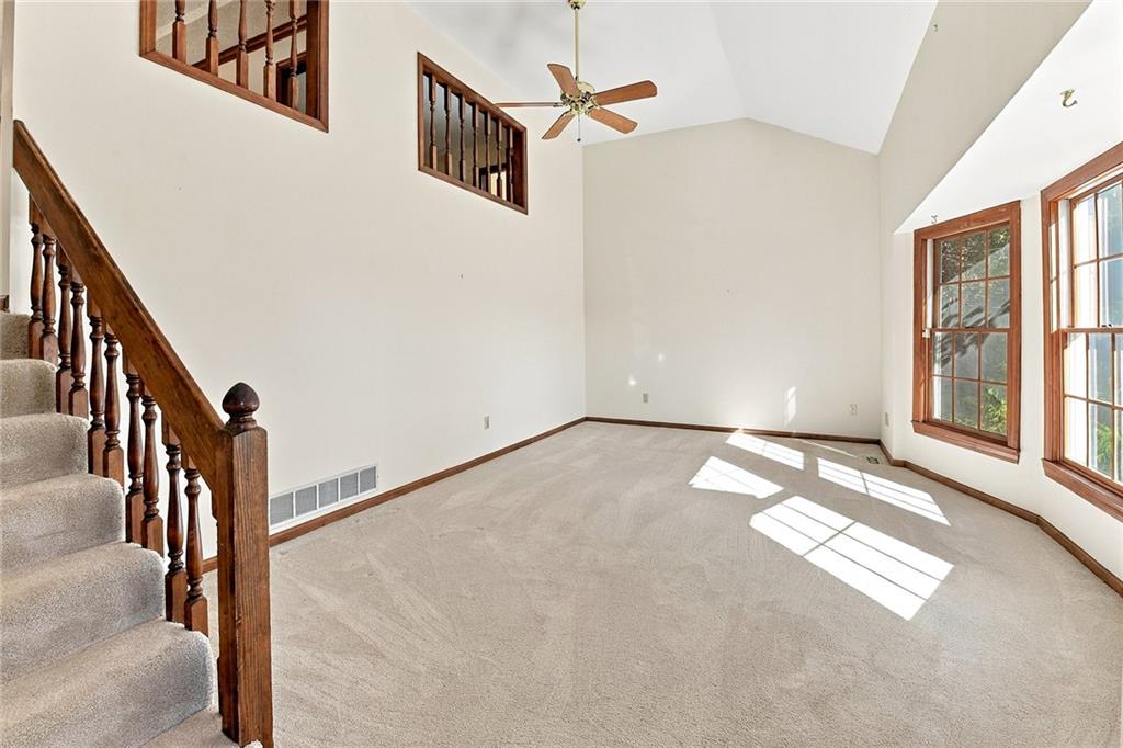 3050 Tonganoxie Road Property Photo 7