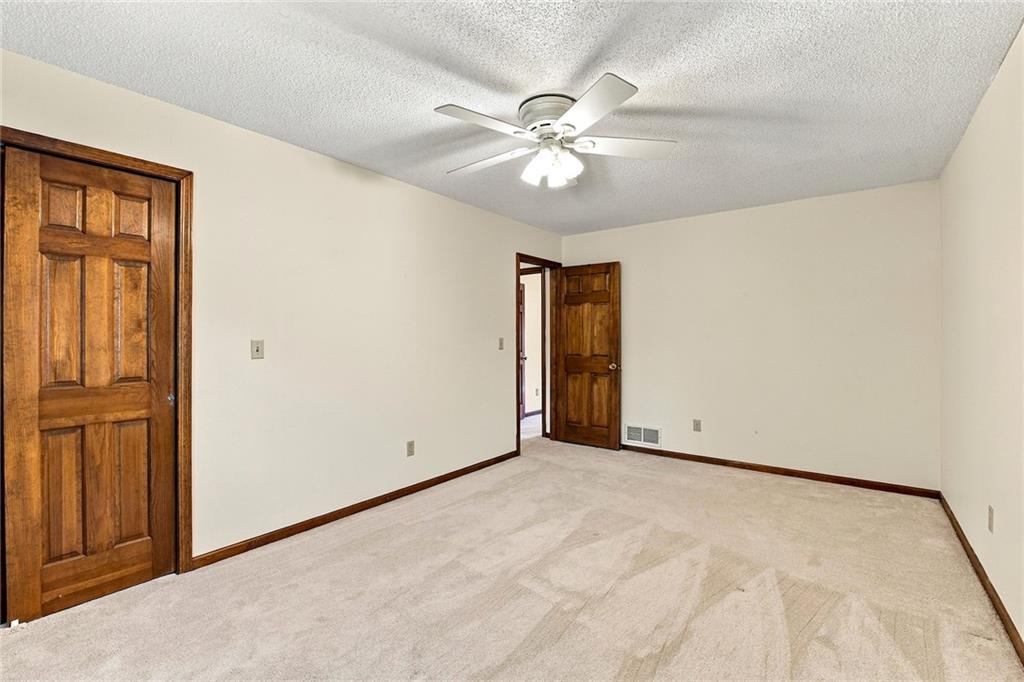 3050 Tonganoxie Road Property Photo 21