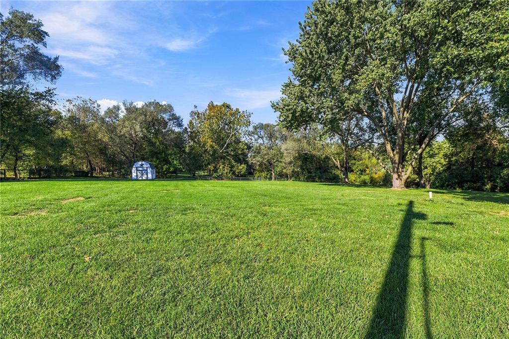 3050 Tonganoxie Road Property Photo 30