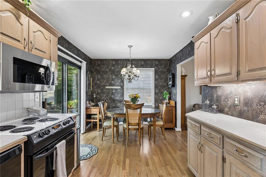 1513 Ne Englewood Road Property Photo 10