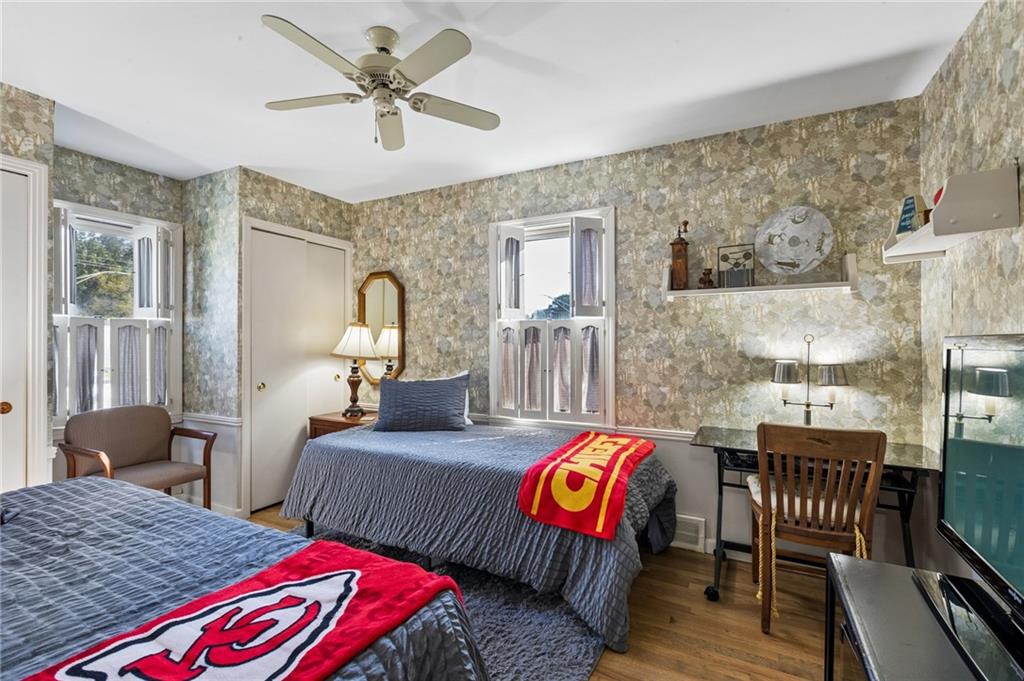 1513 Ne Englewood Road Property Photo 18