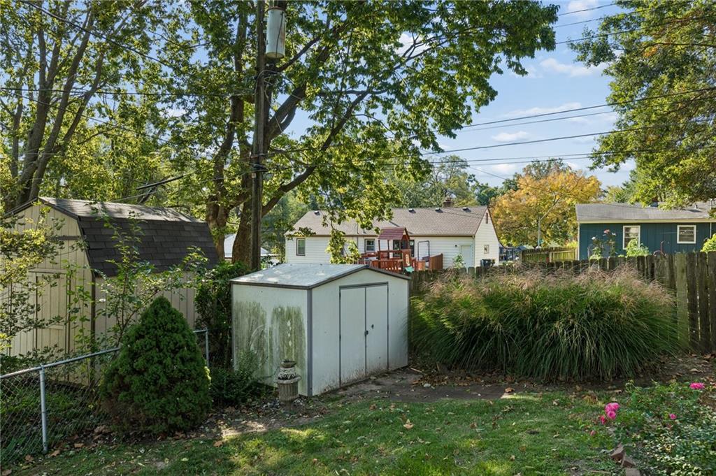 1513 Ne Englewood Road Property Photo 26