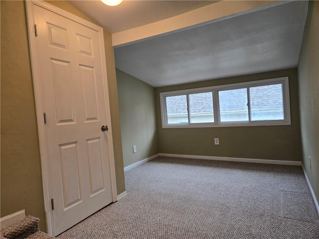 100 S Willis Avenue Property Photo 18