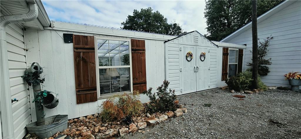 214 Ricky Bennett Way Property Photo 4