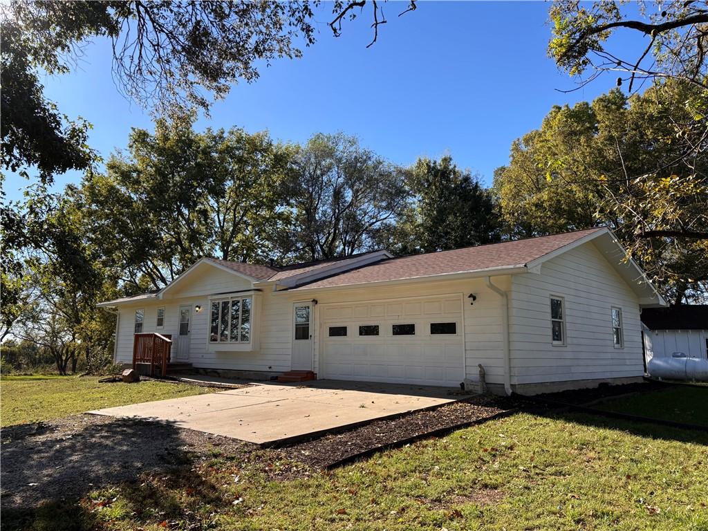 9784 Half Mound Road Property Photo 2