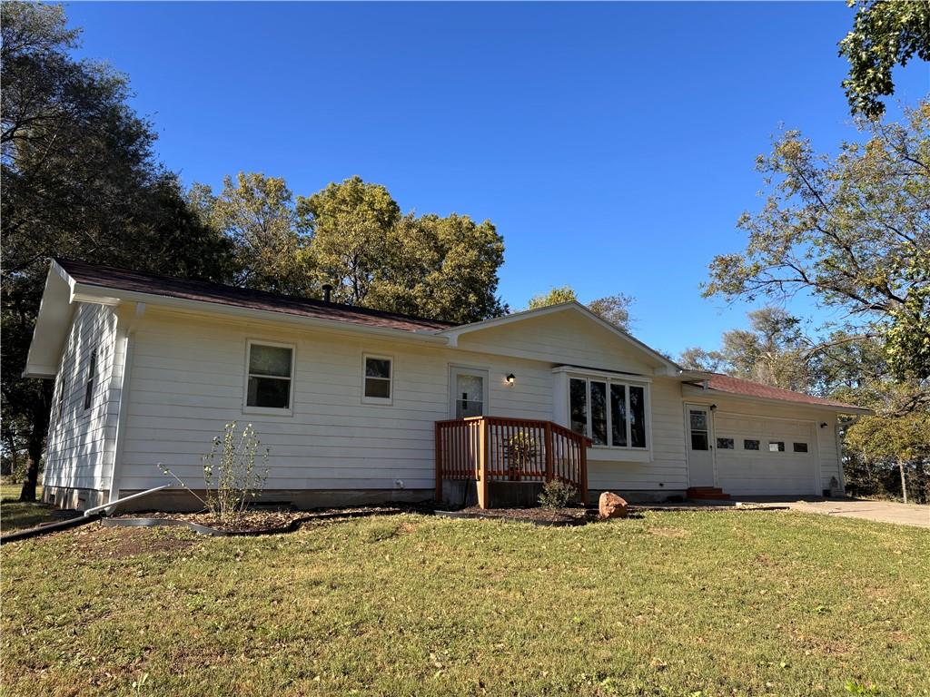 9784 Half Mound Road Property Photo 3