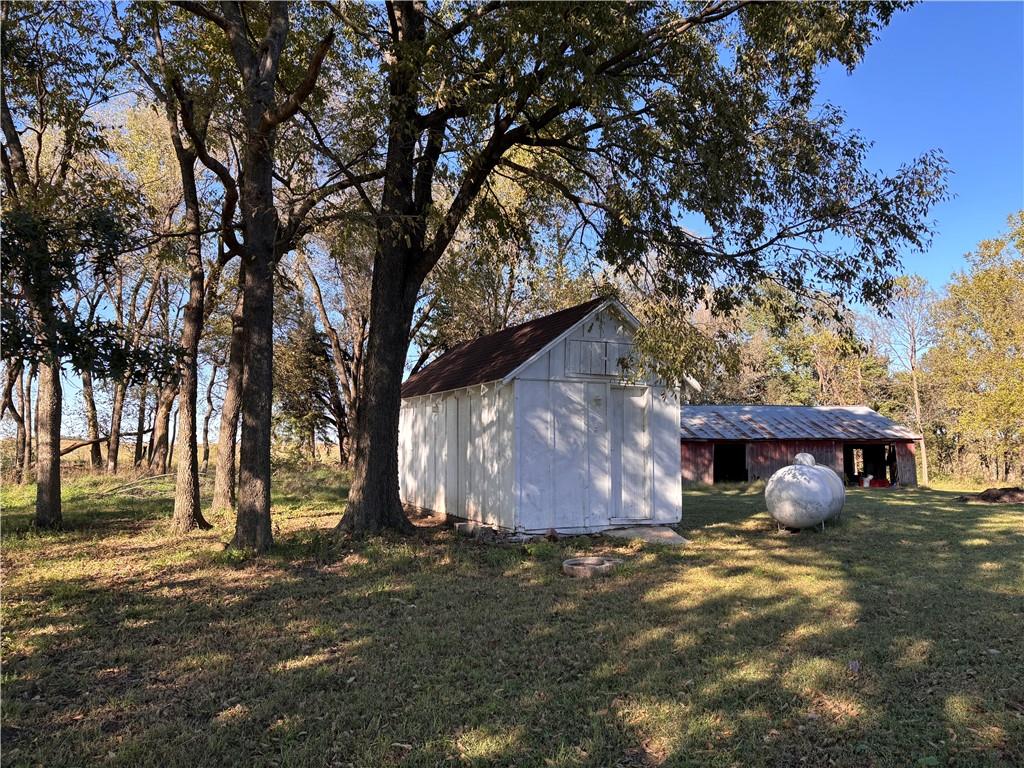 9784 Half Mound Road Property Photo 6