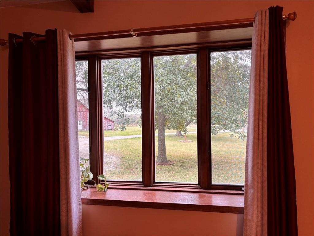 9784 Half Mound Road Property Photo 13