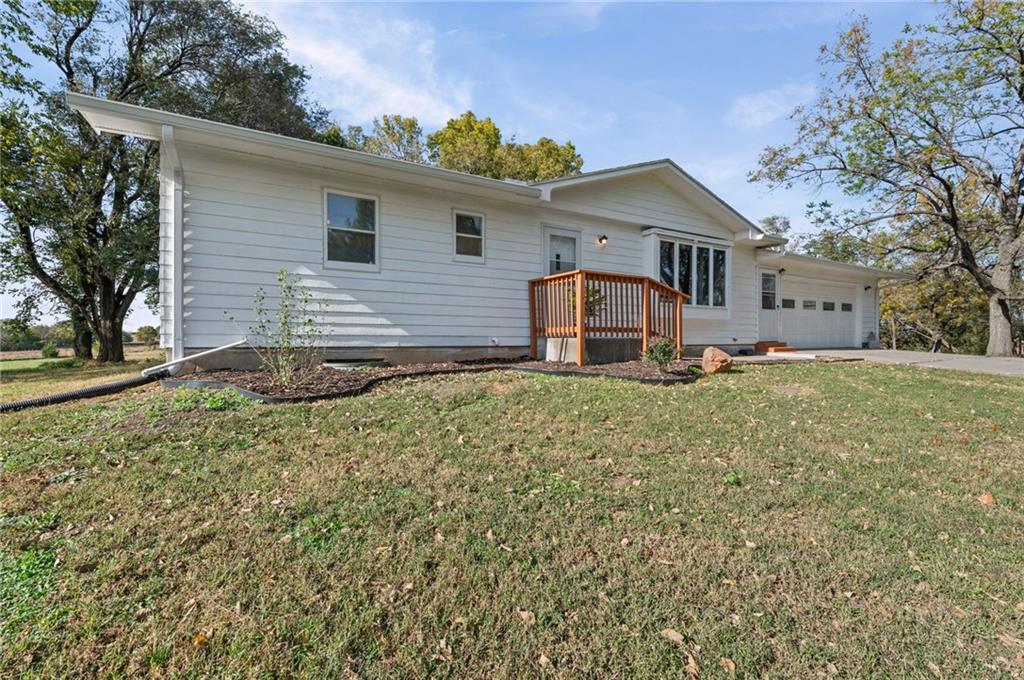 9784 Half Mound Road Property Photo 18